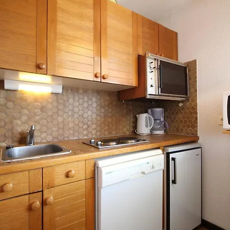 Appartement 4 Pers. Proche Pistes Et Commerces, Balcon, Parking *